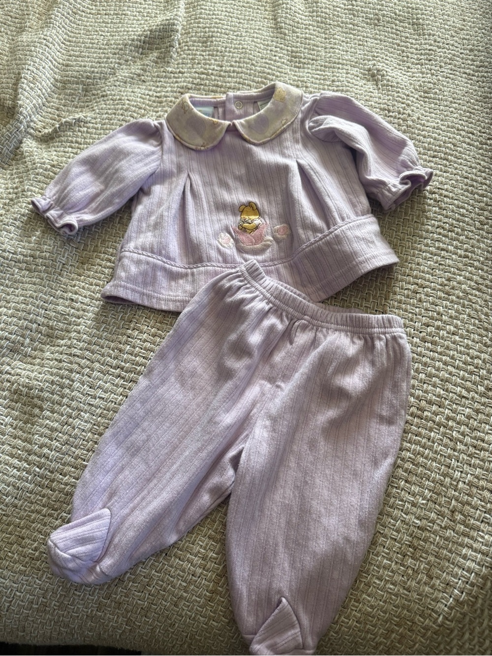 VINTAGE DISNEY girls Winnie the Pooh outfit